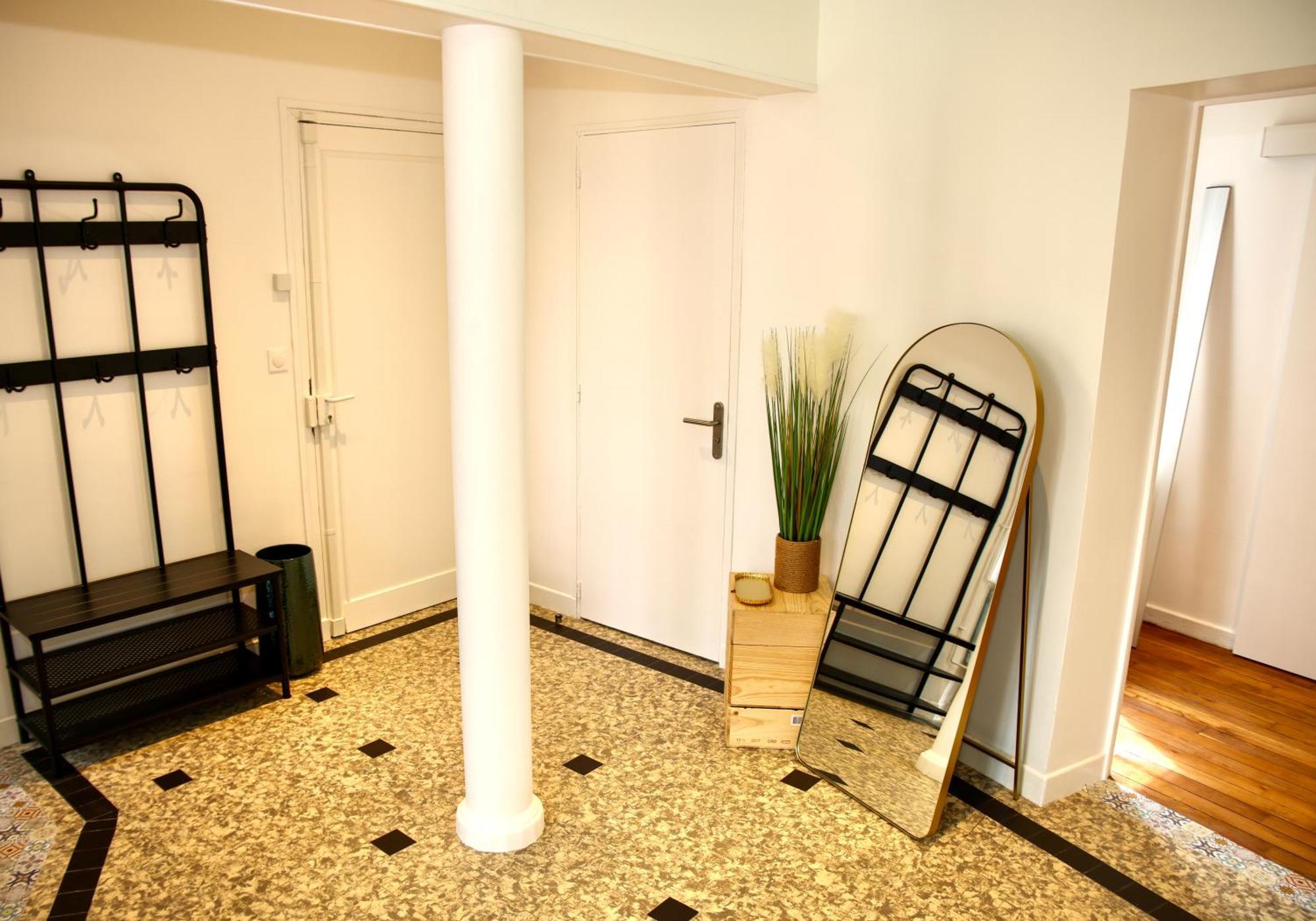 Ferienwohnung Au Coeur Du Boulingrin Reims Exterior foto