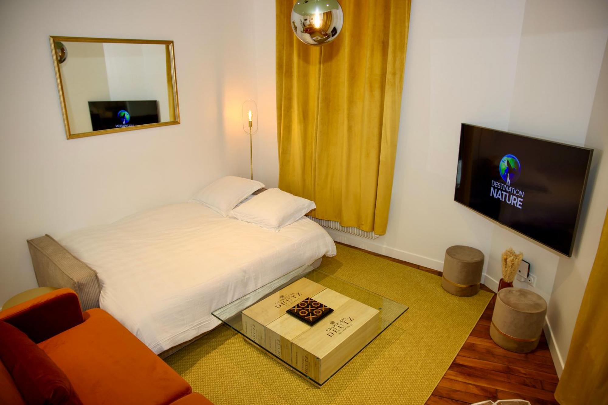 Ferienwohnung Au Coeur Du Boulingrin Reims Exterior foto